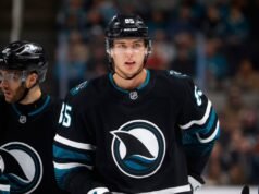 Shakir Mukhamadullin de San Jose Sharks descontento con la temporada hasta el momento