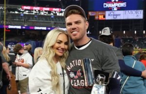 La esposa de Freddie Freeman de Los Angeles Dodgers espera su cuarto bebé