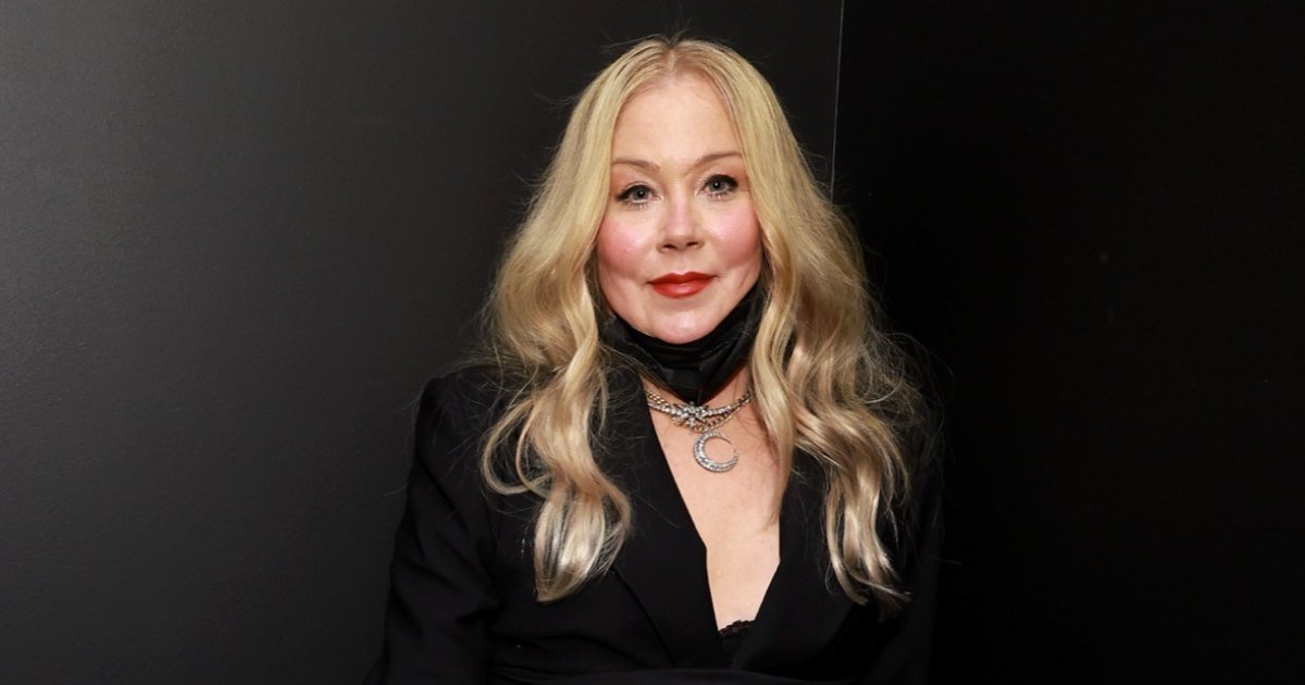 GettyImages-1456672062-christina-applegate