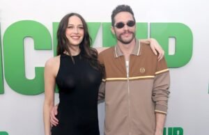 Por qué Elsie Hewitt no amamanta a su primer bebé con Pete Davidson