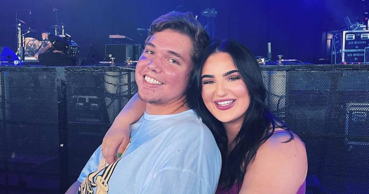 Mikayla-Nogueira-y-Cody-Hawken_290106060_987309121942359_8767403938926187242_n