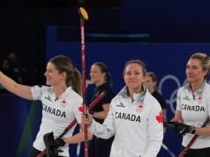 World Curling envió a los árbitros a los Juegos Olímpicos. Luego los despidió