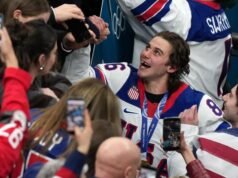 Jack Hughes perdió los dientes para pegarse antes del gol de la medalla de oro olímpica – The Mercury News