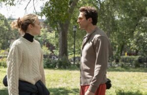 Los EP de Love Story analizan la realidad y la ficción con Carolyn y JFK Jr. Park Fight