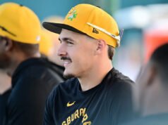 El mejor prospecto de la MLB, Konnor Griffin, lanza 2 jonrones de los Piratas en el ‘Fenway South’ durante el entrenamiento de primavera