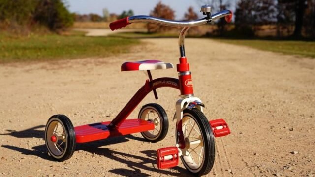 best-radio-flyer-tricycle.jpg