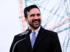 Mamadani promociona la “responsabilidad” del alcalde respecto de las escuelas, pero ¿sabe lo que eso significa?