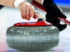 Las piedras de curling olímpicas están hechas de granito que se encuentra únicamente en una isla frente a la costa de Escocia.