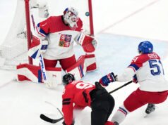 Juegos Olímpicos de Invierno: el equipo masculino de hockey de Canadá sobrevive al susto de la prórroga contra la República Checa