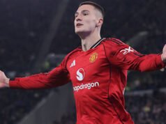 Manchester United venció al Everton; récord de Michael Carrick; Lo más destacado de Benjamín Sesko