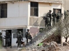 Las FDI capturan a terroristas en operaciones en Cisjordania, la policía arresta a 30 inmigrantes ilegales en Tel Aviv