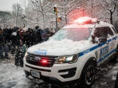 Ataque de bola de nieve a la policía de Nueva York: cartas