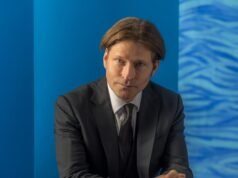 Crispin Glover niega juicio por agresión y fraude “infundado” contra modelo