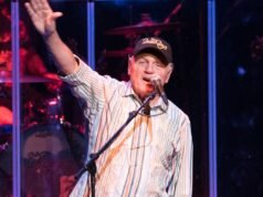Bruce Johnston se retira de los Beach Boys después de 61 años