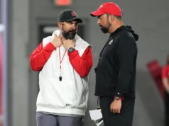 El nuevo contrato del coordinador defensivo de Ohio State, Matt Patricia, lo convierte en el asistente mejor pagado del fútbol universitario