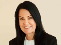 La directora ejecutiva de la revista, Jane Huxley, está FUERA de Are Media debido a que el personal de New Idea y Woman’s Day fue sorprendido por una reunión general a las 2 p. m., y revelamos a su sucesor: CORREO DENTRO