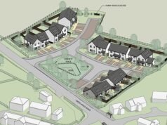 La prohibición a los angloparlantes de una nueva propiedad de 15 casas en una aldea costera de Gales es ilegal, dicen los planificadores