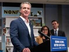 Gavin Newsom criticado por hablar con ambos lados de su boca en extraña respuesta al ataque de Trump contra Irán