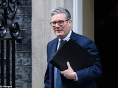 La crisis de Starmer se profundiza a medida que una encuesta impactante muestra que los Verdes de extrema izquierda superaron a los laboristas, y justo detrás de Reform, tras la humillación de las elecciones parciales.