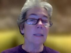 Legislador demócrata financiado por los contribuyentes que exigió a un colega latino hablar “en inglés” trabaja de forma remota desde ESPAÑA