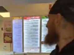 Trabajadores de una tienda de batidos de Michigan despedidos después de negarse a atender a un hombre que llevaba sudadera con capucha de Trump