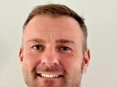 Se prohíbe la enseñanza al subdirector de escuela primaria casado que bombardeó a sus colegas con mensajes sexuales y atribuyó el estrés al trabajo