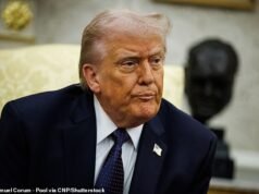 Trump persigue a Kristi Noem mientras fuentes internas revelan el momento sensacional en el que estalló y preguntó: ‘¿Debería despedirla?’