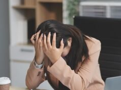 Nuevos e impactantes datos de una encuesta revelan el salario extremadamente exorbitante que los australianos deben ganar ahora para no ser considerados “pobres”