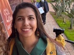 La policía publica un vídeo de vigilancia de una académica brasileña que desapareció hace una semana mientras visitaba una universidad británica después de que su bolso fuera encontrado cerca de un astillero “donde saltó una valla”.