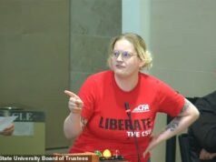 Una profesora californiana gruñe: “¡Esta lesbiana ha tenido muchas novias con penes!” durante una perorata transgénero en una reunión universitaria