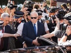 El adolescente que derribó a Huw Edwards ‘fue atraído a la web de la estrella de la BBC por un pedófilo condenado por enviar vídeos enfermizos a un lector de noticias’