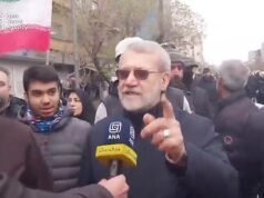 El jefe de seguridad iraní, Larijani, se burla de Trump y lo acusa de “desesperación” tras la explosión de un misil durante una marcha en Teherán.