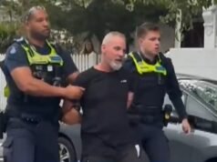 Conductor acusado con los ojos desorbitados del impresionante arrebato de Richmond después de su arresto por un vehículo de tres ruedas visto corriendo por las calles de Melbourne en una lluvia de chispas y llamas.