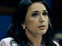 Sorprendente momento en el que Tulsi Gabbard se encuentra en el banquillo por “mentir” sobre las ambiciones nucleares de Irán en medio de la guerra de Trump