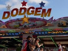 Houston Rodeo se vio obligado a adoptar un código de vestimenta después de que algunas aspirantes a vaqueras se pusieran trajes MUY diminutos