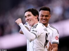 Harry Wilson inspira al Fulham a ganar 3-1 al Burnley para mantener la forma de su vida: la cola para su firma solo crecerá en medio de la incertidumbre contractual, escribe MATT BARLOW