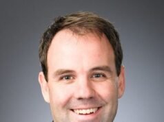 Prestigiosa escuela privada de Nueva Inglaterra que gana 30.000 dólares al año se enfrenta a un cierre abrupto después de que su fundador millennial ocultó una deuda de 13 millones de dólares durante años