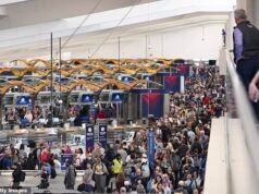 Los viajeros de vacaciones de primavera se enfrentan al infierno de la TSA cuando se revela por qué solo algunos aeropuertos se ven afectados por el cierre