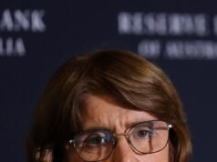 La gobernadora del RBA, Michele Bullock, compra una casa de 2 millones de dólares en una ciudad costera el mismo día Los australianos soportan el aumento de tipos: “Disfruta del lujo que te mereces”