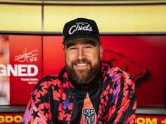 Los fanáticos de los Chiefs quedaron atónitos cuando Travis Kelce firma un contrato de TRES AÑOS para permanecer con Kansas City hasta los 40 años.