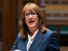 Las familias de clase media ‘deben pagar la factura’ de los beneficios de Rachel Reeves