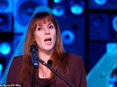 Angela Rayner ahora impugnará la afirmación de que no pagó suficiente impuesto de timbre por su propiedad junto al mar de £800.000 después de recibir nuevo asesoramiento legal.