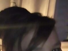 Madre de tres hijos, de 37 años, encontrada muerta en el congelador de su casa, según la investigación, y el hombre acusado de asesinato