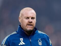 Sean Dyche rompe el silencio sobre los vínculos con el Tottenham tras los rumores de que el exjefe del Nottingham Forest podría sustituir a Igor Tudor: “Son un club brillante”