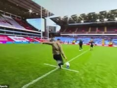 El jefe de los Leicester Tigers, Geoff Parling, involucrado en un intercambio con clasificación X con presentadores de TNT Sport luego del incidente previo al partido