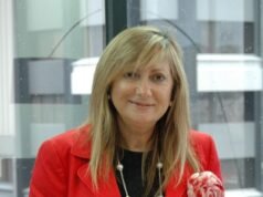 La reina del empleo, Sarina Russo, está provocando indignación por sus consejos directos a los australianos que luchan contra la crisis del costo de vida.