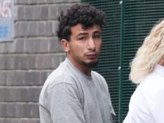 Solicitante de asilo conversó con una mujer rubia en un club nocturno antes de “apuntar a una mujer borracha y violarla en grupo en la playa de Brighton”, según escucha el tribunal