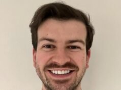 El neurocirujano “pensó que iba a morir” después de quedar atrapado en la caída del ascensor de un hospital y ahora lanza una batalla legal de £200.000 contra el NHS.