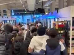 Multitud de jóvenes arrasa la tienda M&S mientras la policía vuelve a sentir impotencia policial en el Londres sin ley