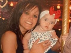 La angustia de una madre después de que su adorable hija fuera enterrada sin su CORAZÓN